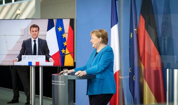 Канцлер Германии Ангела Меркель на пресс-конференции с президентом Франции Эммануэлем Макроном, 31 мая 2021
