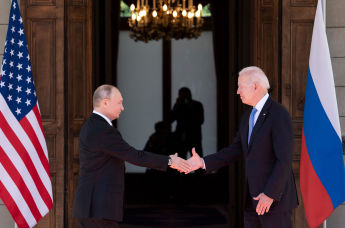 Встреча президента РФ Владимира Путина с президентом США Джо Байденом в Женеве, 16 июня 2021