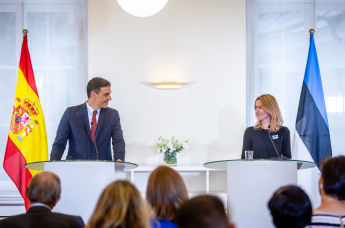 Премьер-министр Эстонии Кая Каллас на встрече с премьер-министром Испании Педро Санчесом в Таллине, 6 июля 2021