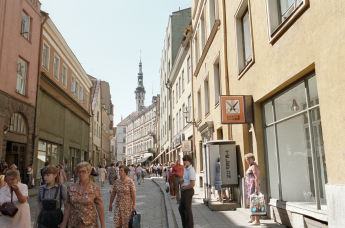 Улица Виру в старом городе Таллина. Эстонская ССР