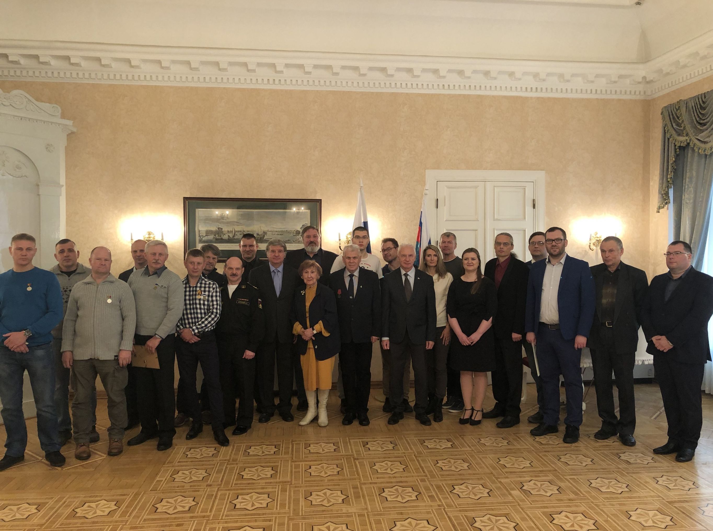Поисковики и члены ветеранских организаций на приеме в посольстве РФ в Таллине, Эстония
