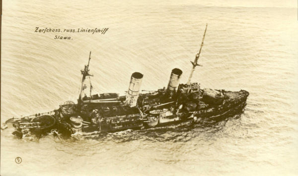 Лежащий на грунте броненосец «Слава», Моонзундский канал, 1917 год