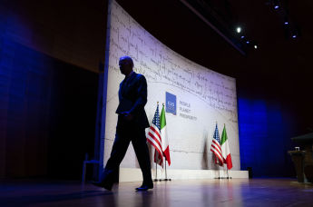 Президент США Джо Байден после выступления на саммите G20 в Риме, 31 октября 2021