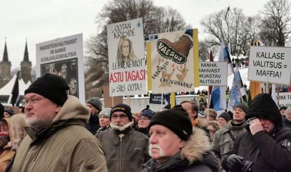 Акция протеста партии EKRE за снижение цен на электричество в Таллине, 22 января 2022