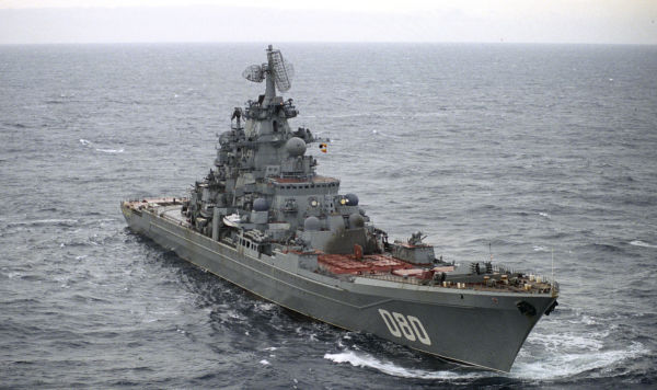 Тяжелый атомный ракетный крейсер "Адмирал Нахимов" в Баренцевом море. Северный флот РФ.