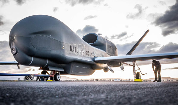 Беспилотник НАТО Global Hawk RQ-4D 