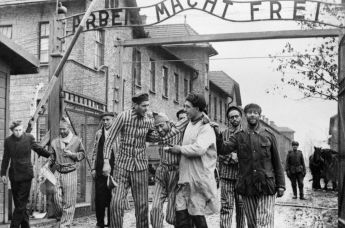 Освобождение советскими войсками узников немецко-фашистского концлагеря "Аушвиц-Биркенау"