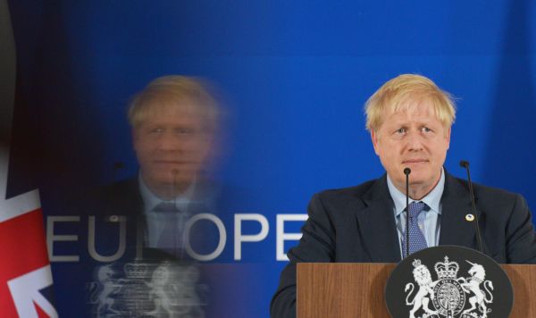 Премьер-министр Великобритании Борис Джонсон на саммите ЕС в Брюсселе