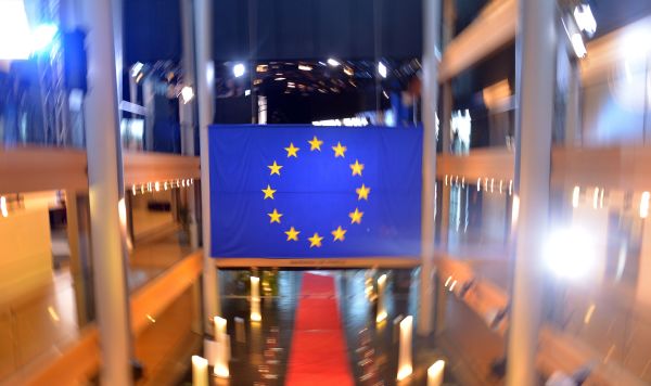 Флаг Евросоюза в главном здании Совета Европы в Страсбурге.