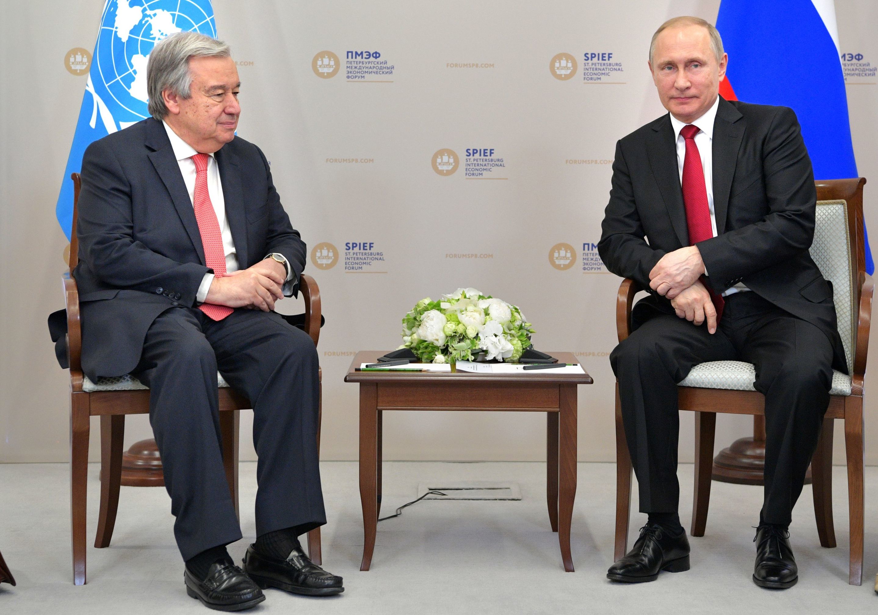 Президент РФ Владимир Путин и генсек ООН Антониу Гутерриш