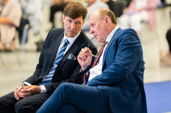 Март и Мартин Хельме на съезде Эстонской консервативной народной партии (EKRE) в Таллине, 4 июля 2020