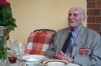 Ветеран Великой Отечественной войны Владимир Васильевич Сватиков отметил свой 100-летний юбилей