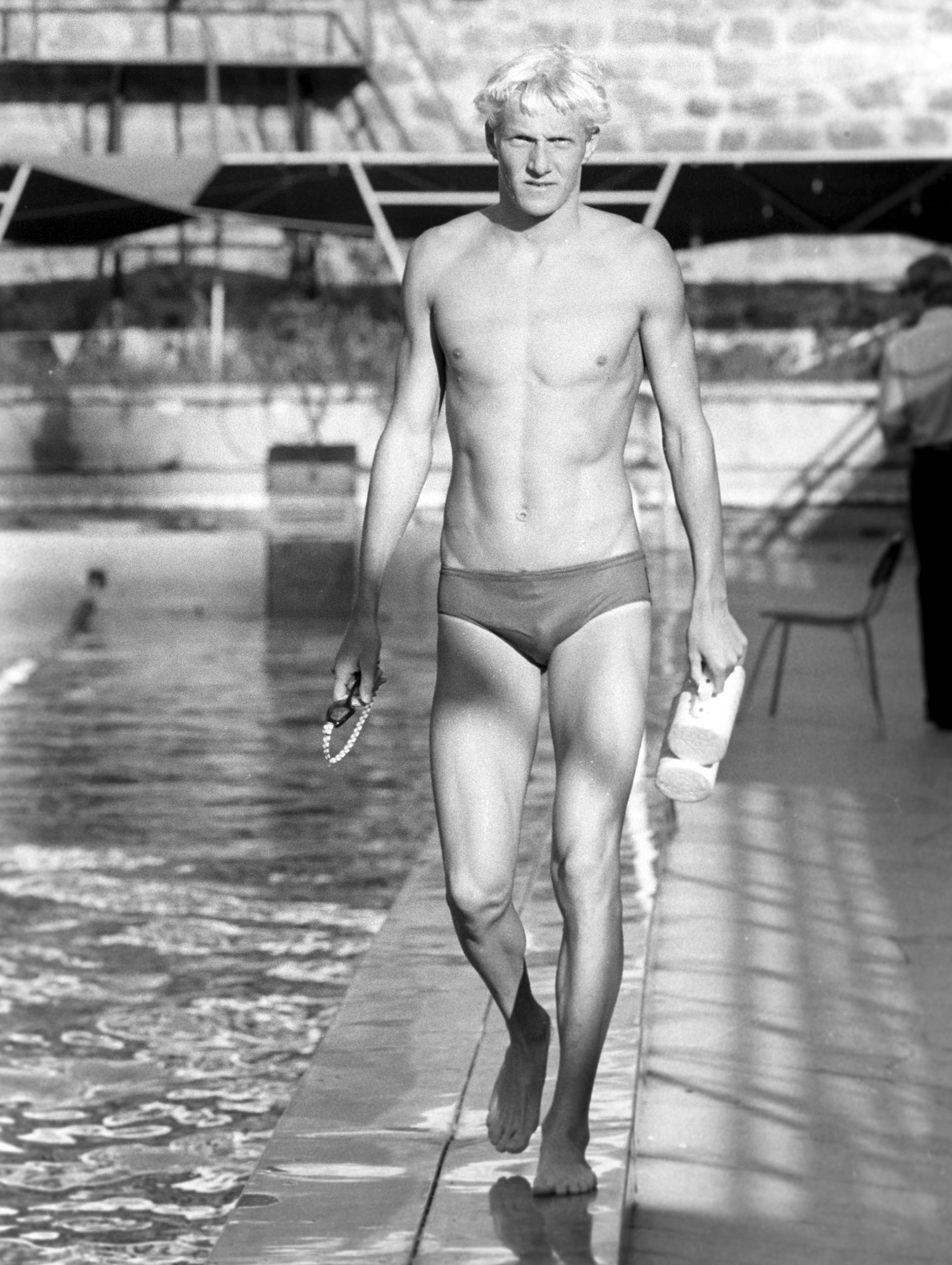 Чемпион XXII Олимпийских игр в эстафетном плавании 4 x 200 м вольным стилем Ивар Стуколкин