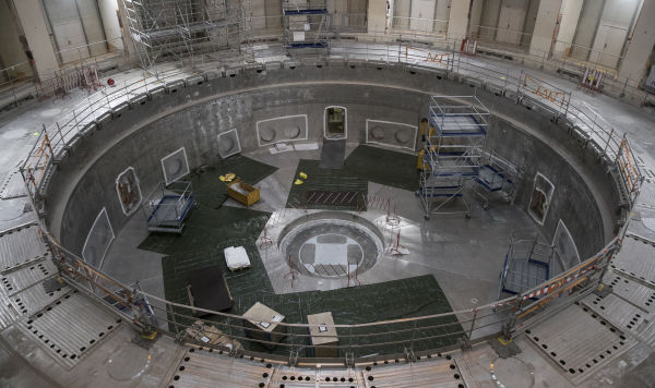 Основание криостата Международного термоядерного экспериментального реактора ИТЭР (ITER), июль 2020 года