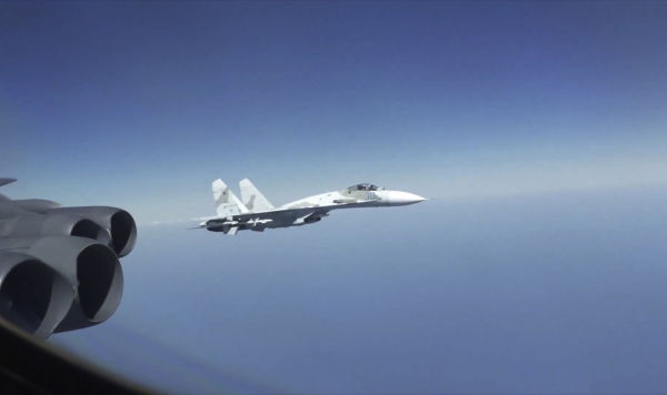 Мешают отрабатывать авиаудары: в США возмущены перехватами своих B-52 российскими истребителями