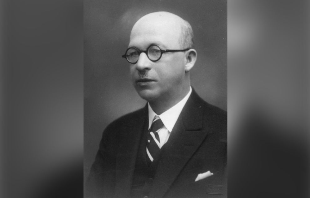 Министр иностранных дел Эстонии (21 октября 1933 года — 1 апреля 1936 года) Юлиус Юрьевич Сельяма