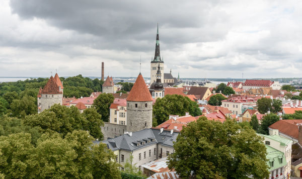 Вид на Таллин со смотровой площадки