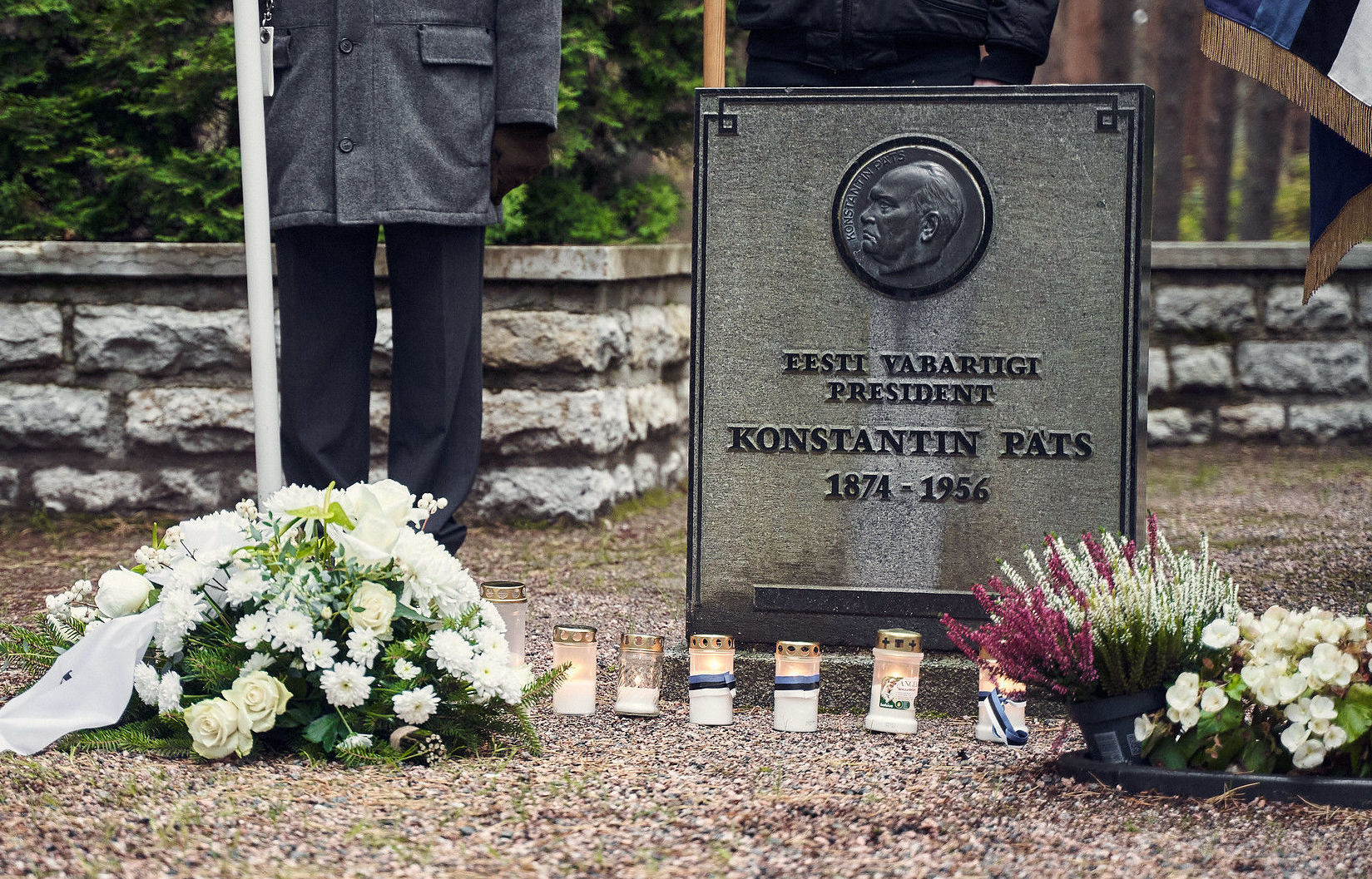 Могила первого президента Эстонии Константина Пятса на кладбище Метсакальмисту в Таллине