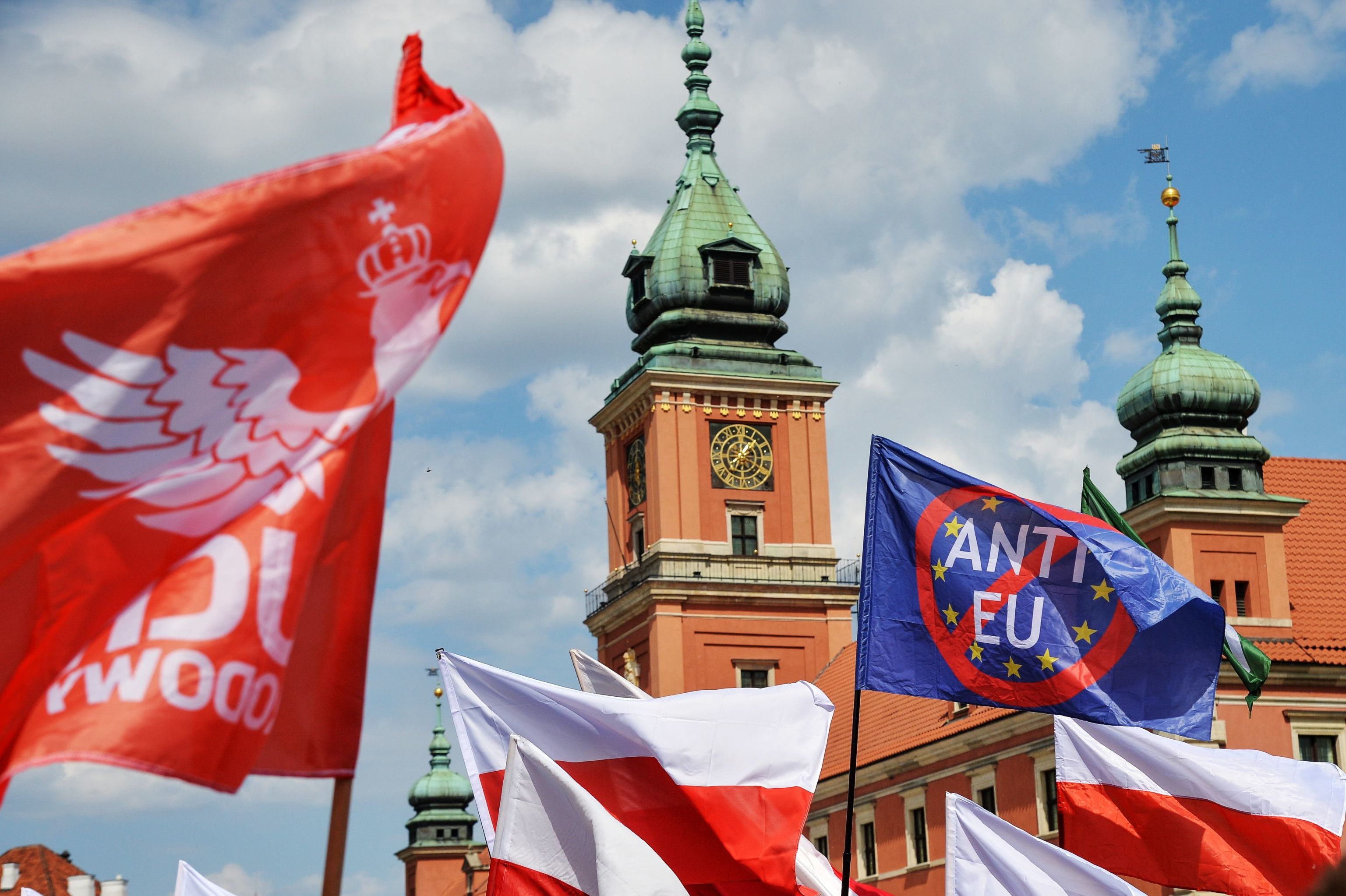 Марш против ЕС в Варшаве
