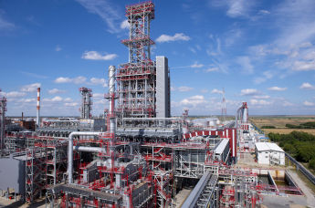 Нефтеперерабатывающий завод компании НИС в Панчево