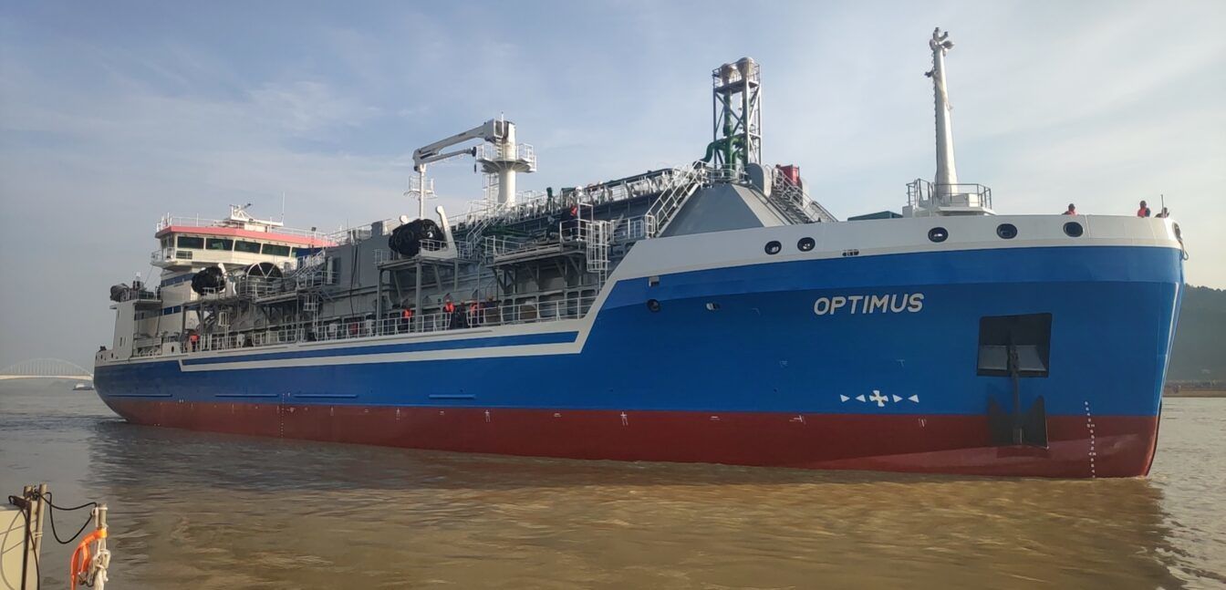 Бункерное судно СПГ Optimus голландской судостроительной компании Damen