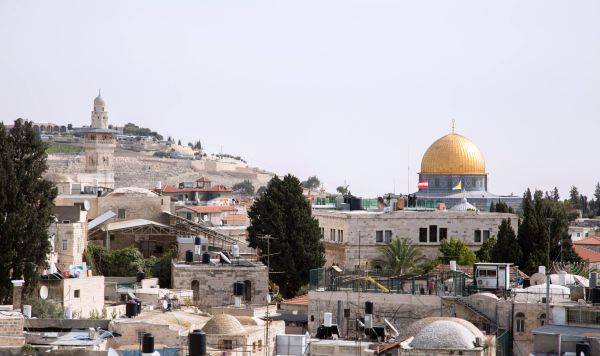 Вид на Храмовую гору и мечеть Куббат-Ас-Сахра (Купол Скалы) в Иерусалиме