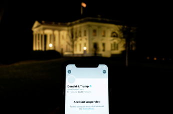 Заблокированный в Твиттер аккаунт президента США Дональда Трампа