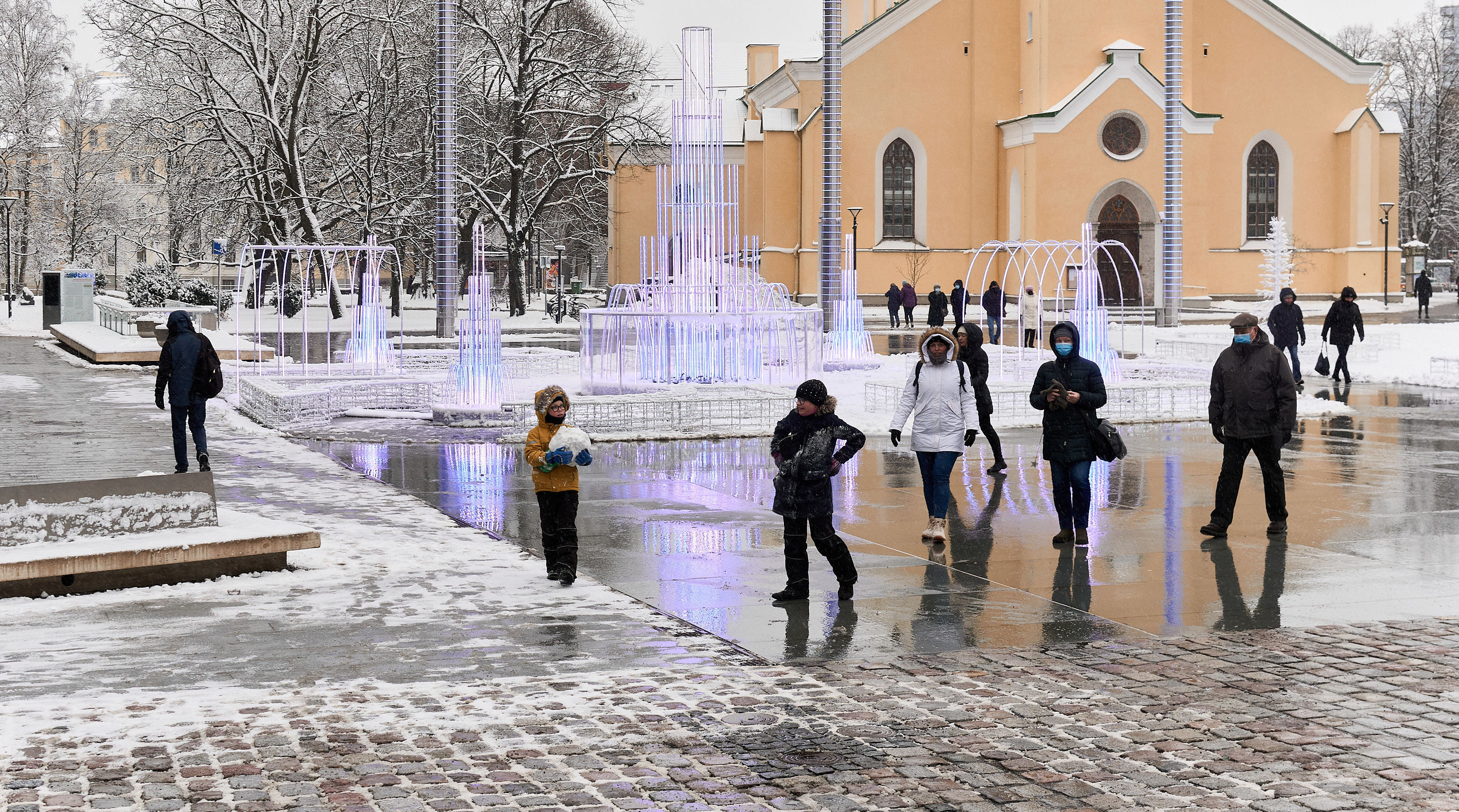 Зимний Таллинн. Площадь Свободы