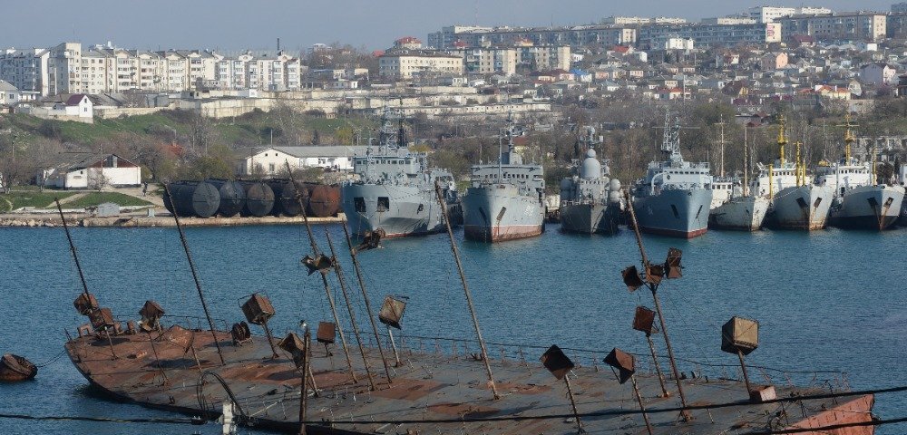 Украинские корабли в Стрелецкой бухте Севастополя