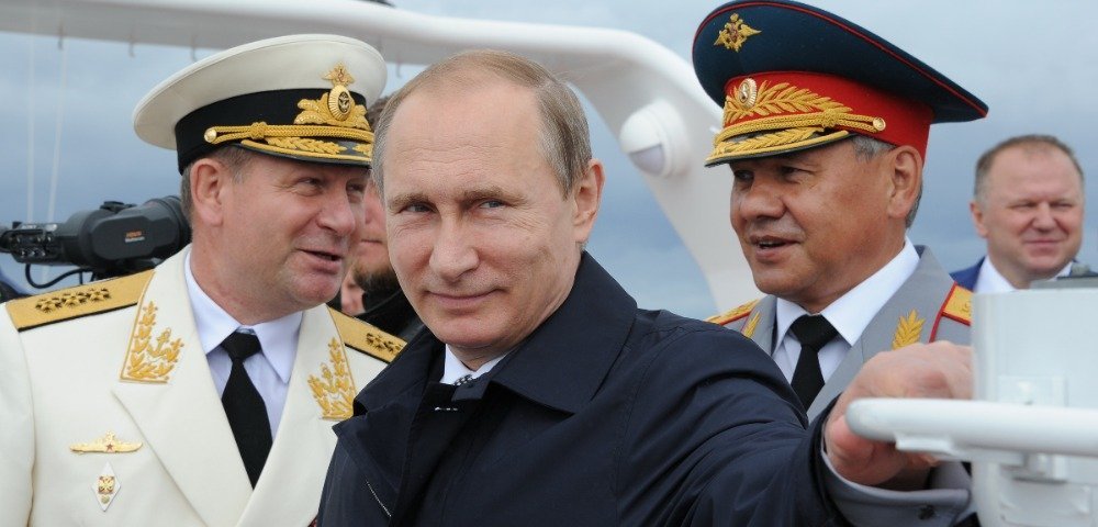 Президент России, верховный главнокомандующий ВС РФ Владимир Путин