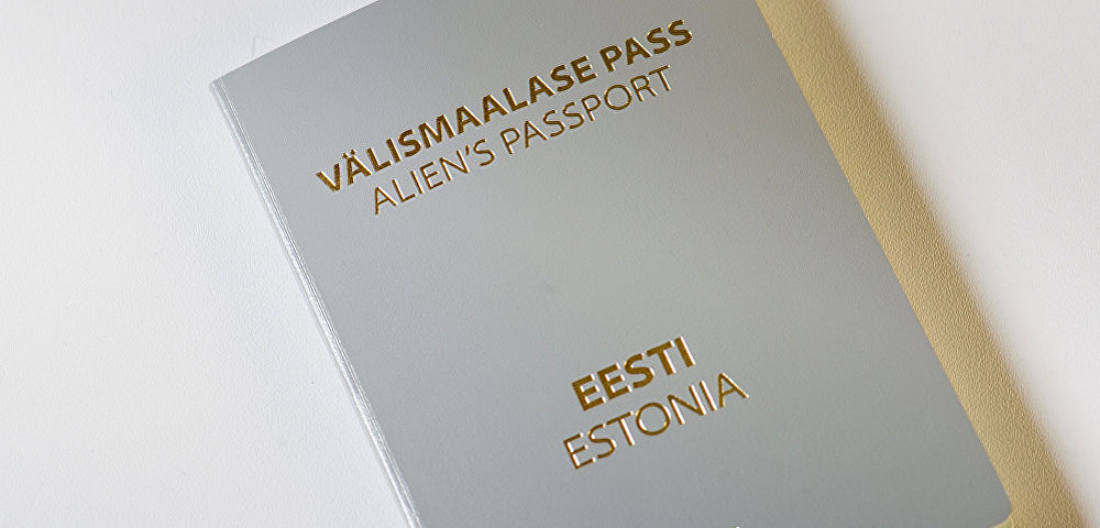 Серый паспорт негражданина Эстонии.