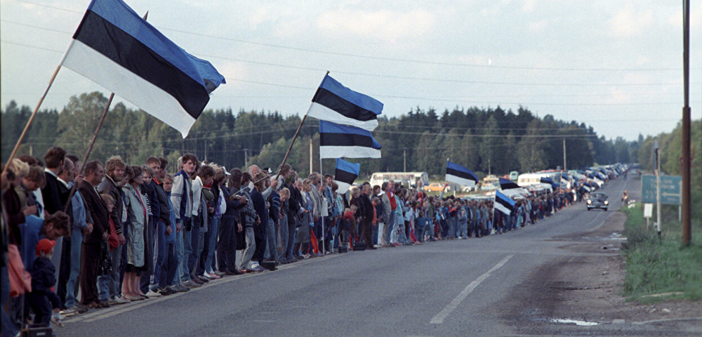 Акция "Балтийский путь"  близ города Рапла, Эстонская ССР, 23 августа 1989 г