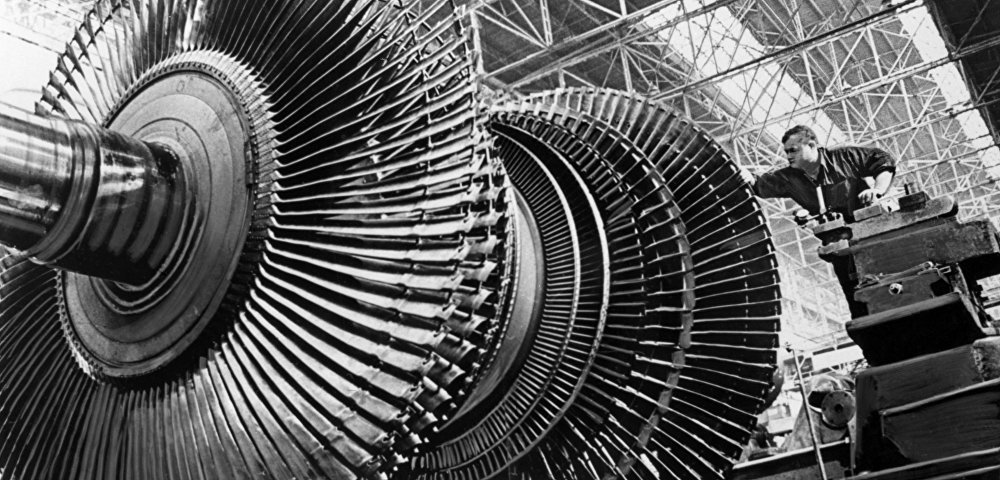 Паровая турбина для атомной электростанции на Харьковском турбинном заводе (в настоящее время "Турбоатом")