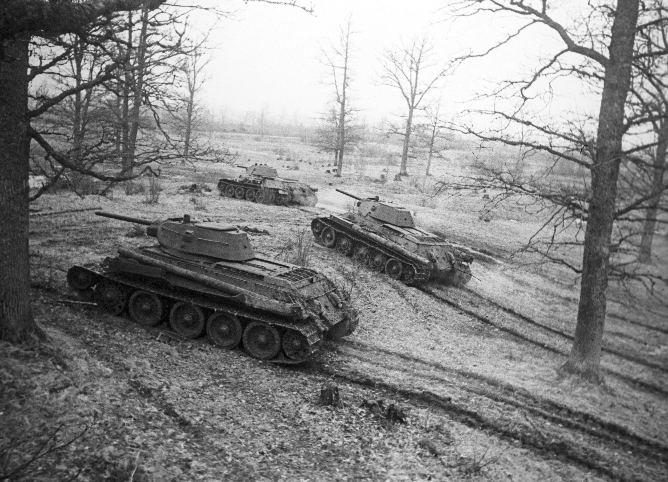 Танки Т-34, 3-й Белорусский фронт, 1944 год