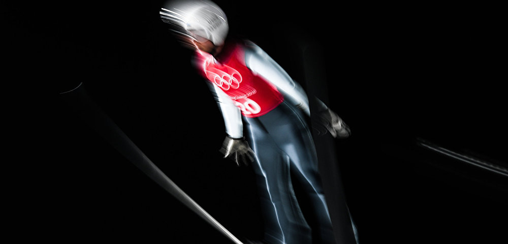 Соревнование по прыжкам на лыжах с трамплина среди мужчин 