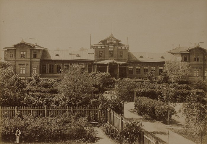 Железнодорожный вокзал Дерпт (Тарту), 1889 год