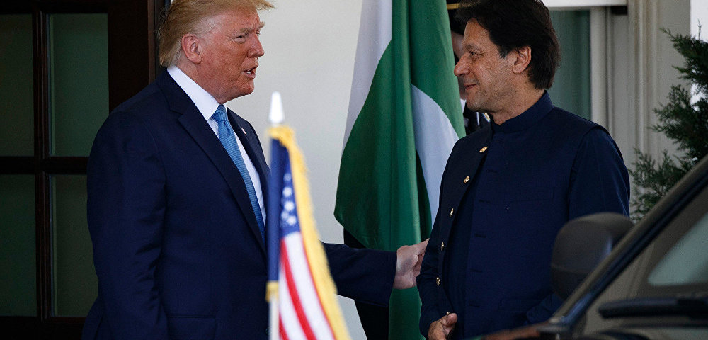 Президент США Дональд Трамп и премьер-министр Пакистана Имран Хан