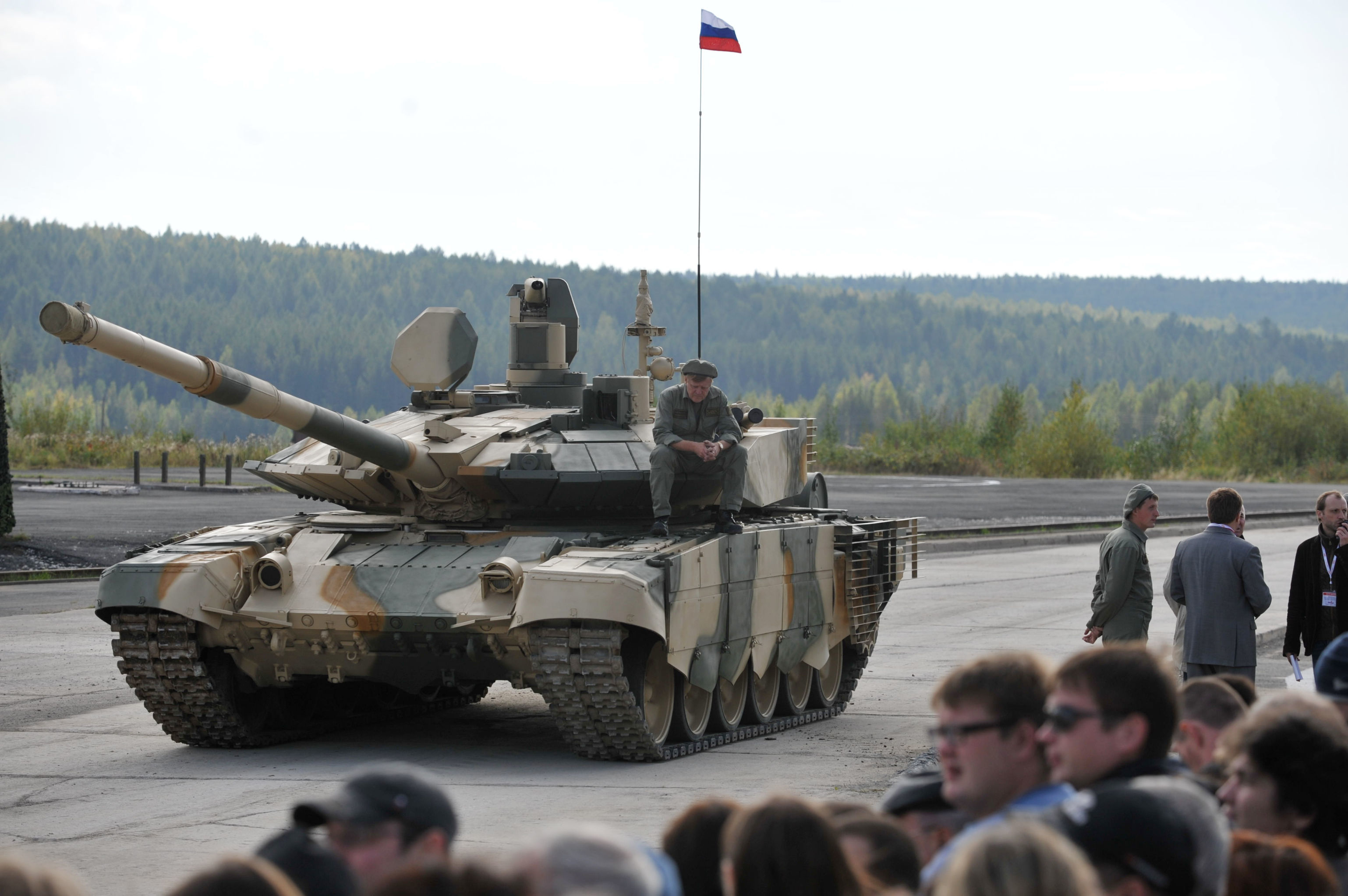 Am tank. Танк т-90ам. Т 90ам прорыв танк. Т-90ам прорыв-3. Т-90 Тагил.