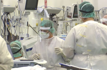 Российские врачи лечат итальянцев в Бергамо: пациенты выздоравливают